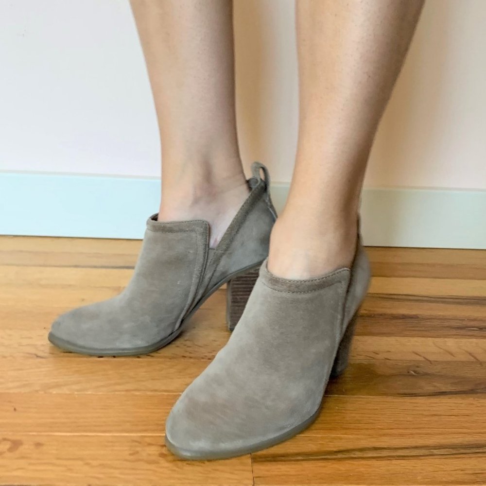 Vince Camuto booties, gently worn, size 6